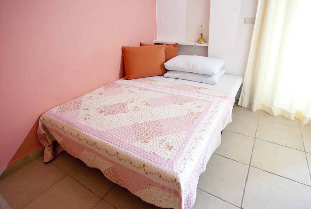 Apartments Fani Brela Pokoj fotografie